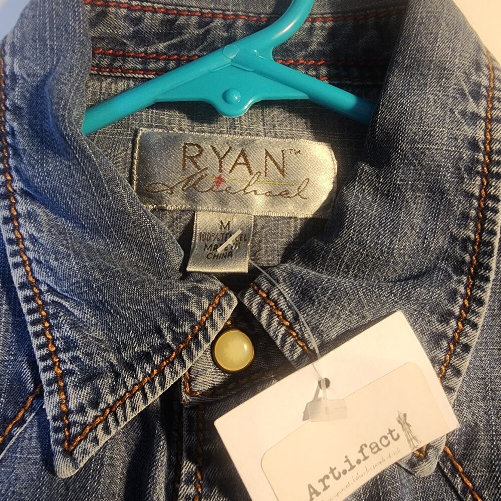 Ryan Michael Shirt Womens M Denim snap button-up Western Cowgirlcore outdoors - Picture 3 of 9